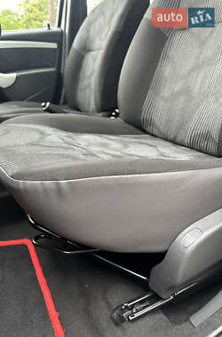 Универсал Dacia Logan MCV 2009 в 