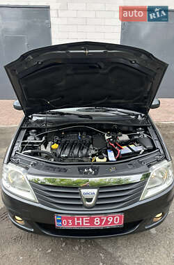 Универсал Dacia Logan MCV 2009 в 