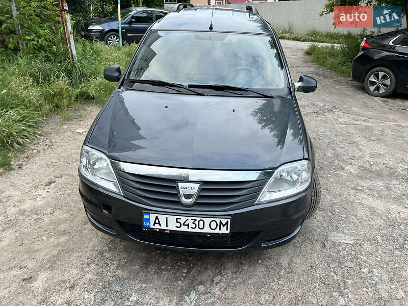Универсал Dacia Logan MCV 2008 в Киеве