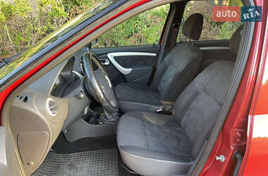 Универсал Dacia Logan MCV 2009 в 