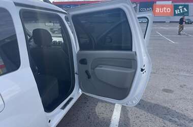 Универсал Dacia Logan MCV 2010 в 