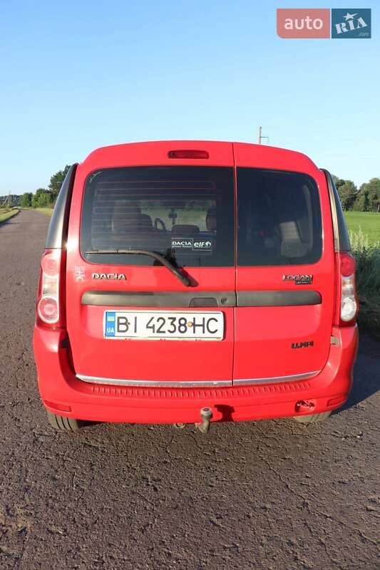 Универсал Dacia Logan MCV 2009 в Сенче