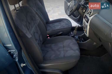 Универсал Dacia Logan MCV 2011 в 