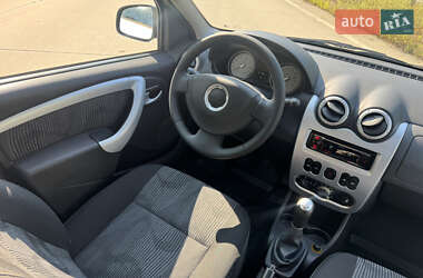 Универсал Dacia Logan MCV 2009 в 