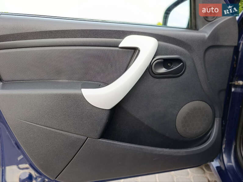 Универсал Dacia Logan MCV 2013 в Виннице