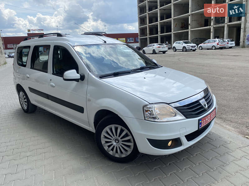 Универсал Dacia Logan MCV 2009 в 