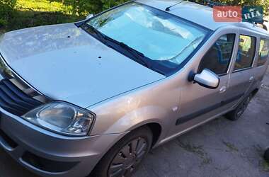 Универсал Dacia Logan MCV 2009 в 