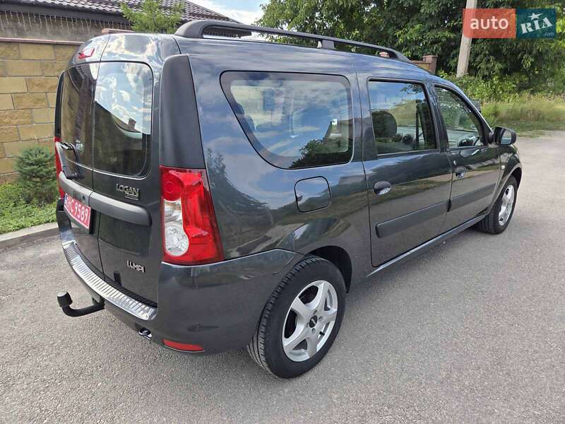 Универсал Dacia Logan MCV 2009 в Каменском