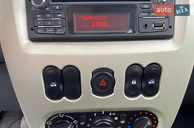 Универсал Dacia Logan MCV 2012 в 