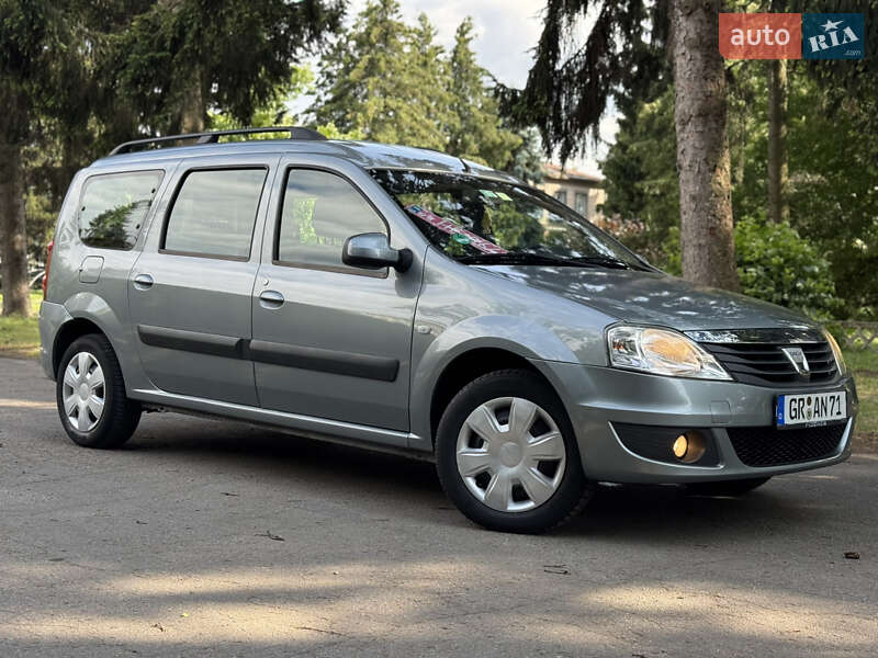 Универсал Dacia Logan MCV 2010 в Умани