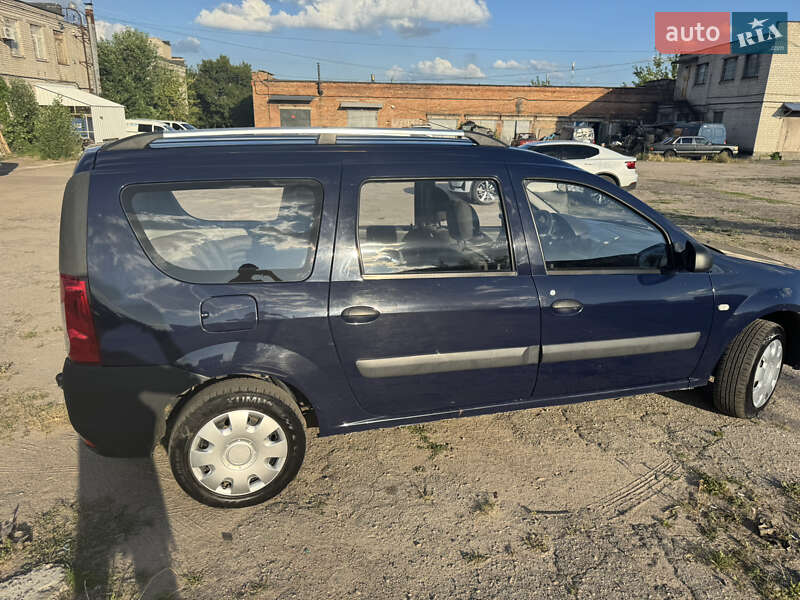 Універсал Dacia Logan MCV 2011 в Черкасах