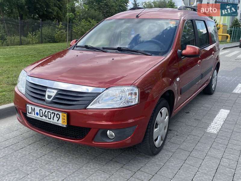 Универсал Dacia Logan MCV 2011 в Ивано-Франковске
