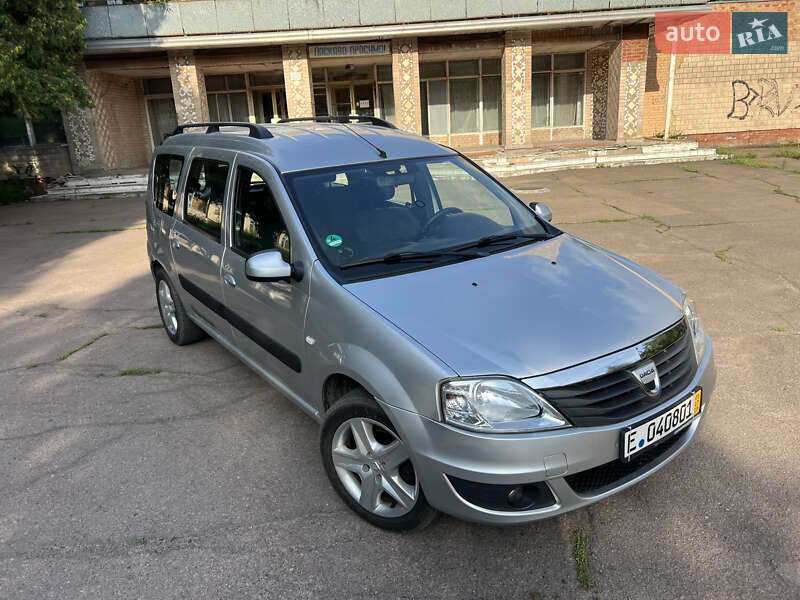 Універсал Dacia Logan MCV 2010 в Ніжині