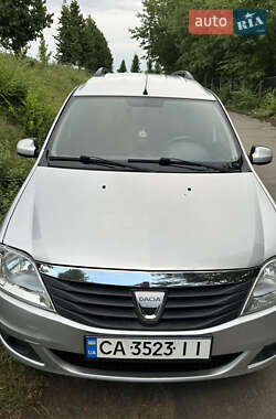 Универсал Dacia Logan MCV 2009 в Умани