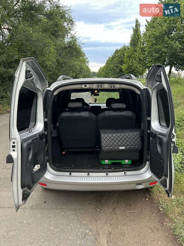 Универсал Dacia Logan MCV 2009 в Умани фото 20 Универсал Dacia Logan MCV 2009 в Умани