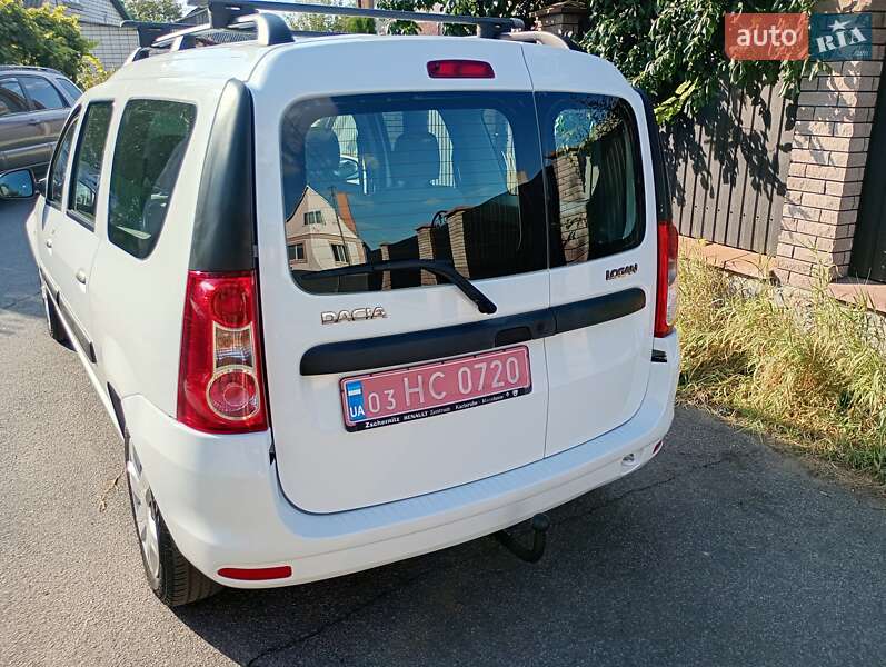 Универсал Dacia Logan MCV 2012 в Калиновке