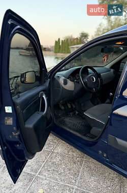Универсал Dacia Logan MCV 2012 в 