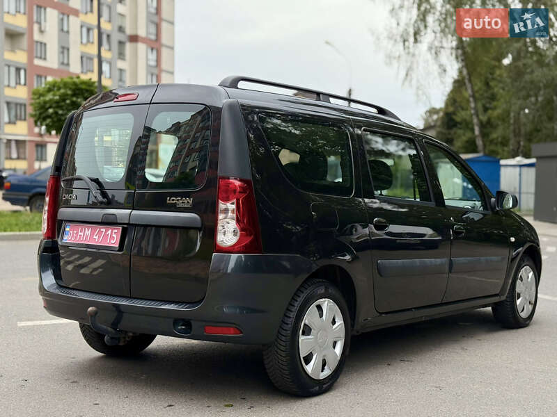 Универсал Dacia Logan MCV 2011 в Тернополе