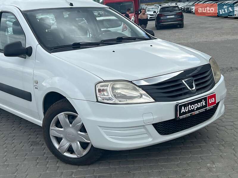 Универсал Dacia Logan MCV 2012 в Львове