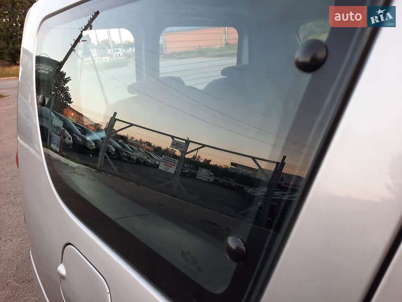 Універсал Dacia Logan MCV 2009 в Полтаві фото 69 Універсал Dacia Logan MCV 2009 в Полтаві