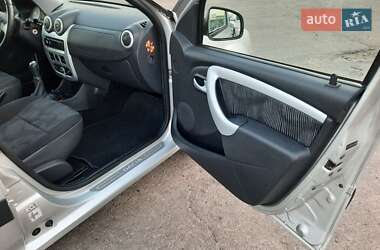 Универсал Dacia Logan MCV 2009 в 
