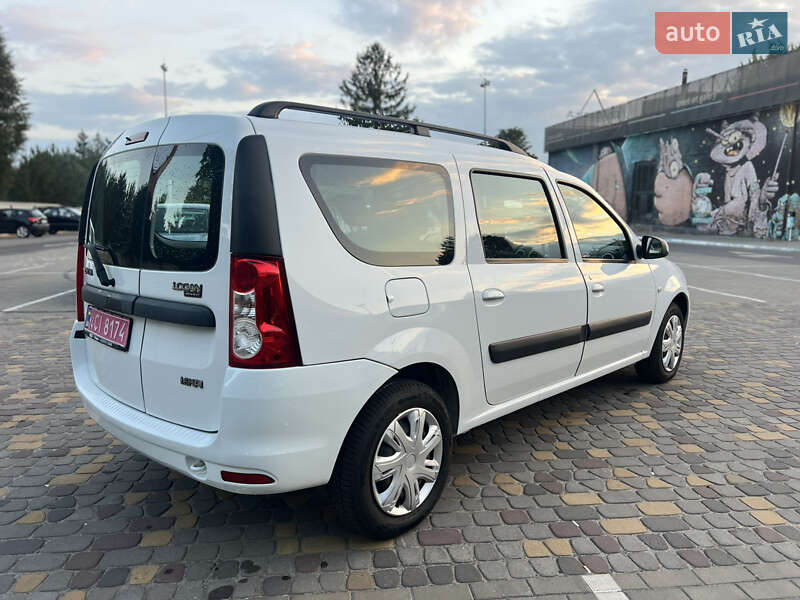Универсал Dacia Logan MCV 2010 в Луцке