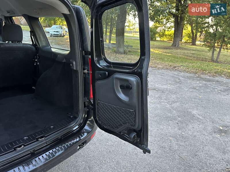 Универсал Dacia Logan MCV 2010 в Лебедине