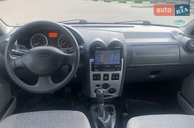 Универсал Dacia Logan MCV 2008 в 