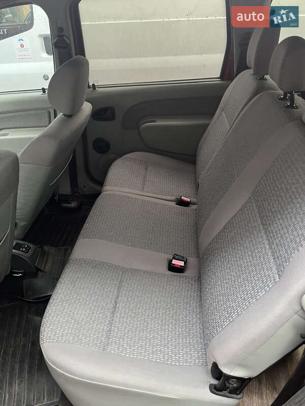 Универсал Dacia Logan MCV 2007 в Львове