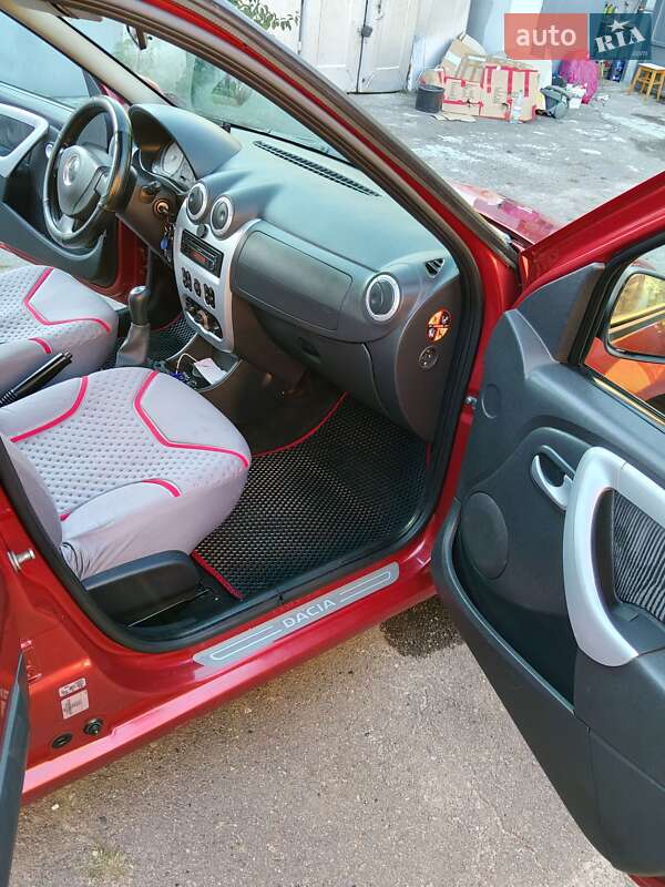 Універсал Dacia Logan MCV 2010 в Львові