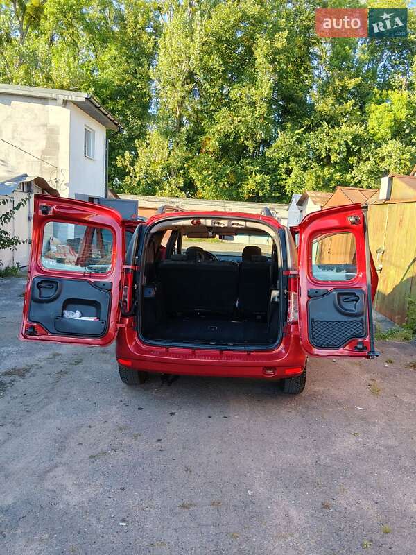 Універсал Dacia Logan MCV 2010 в Львові