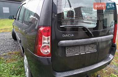 Универсал Dacia Logan MCV 2012 в 