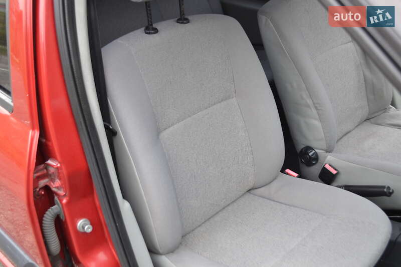 Універсал Dacia Logan MCV 2008 в Білій Церкві фото 22 Універсал Dacia Logan MCV 2008 в Білій Церкві