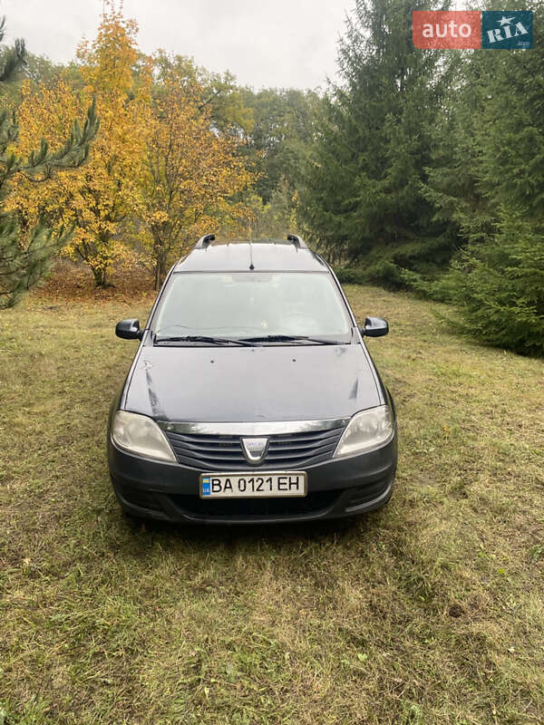Универсал Dacia Logan MCV 2009 в 