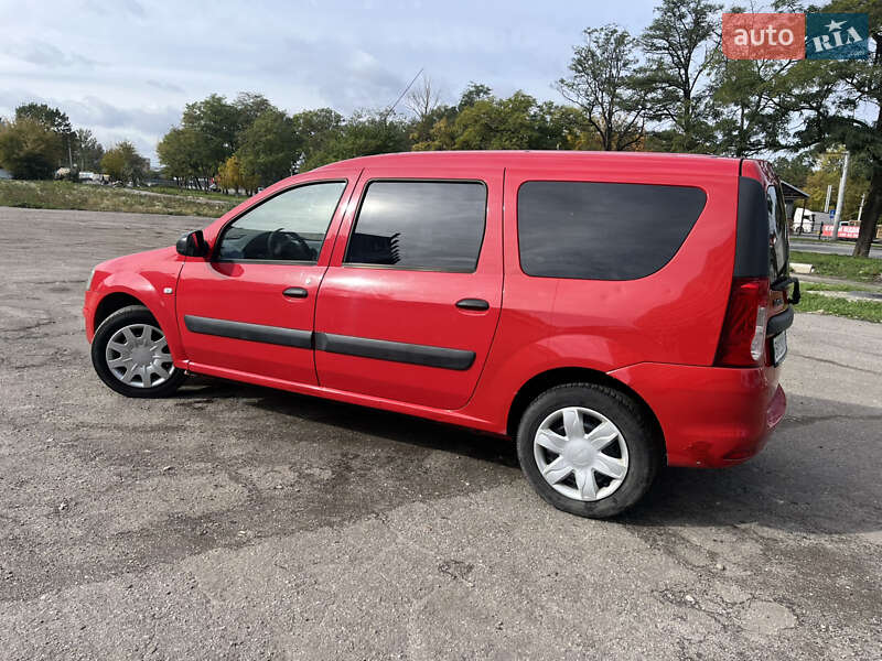 Универсал Dacia Logan MCV 2009 в Тернополе