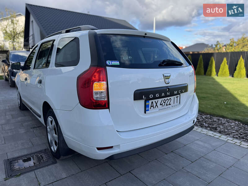 Универсал Dacia Logan MCV 2015 в Львове