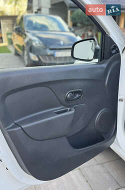 Универсал Dacia Logan MCV 2015 в 