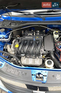 Универсал Dacia Logan MCV 2009 в 
