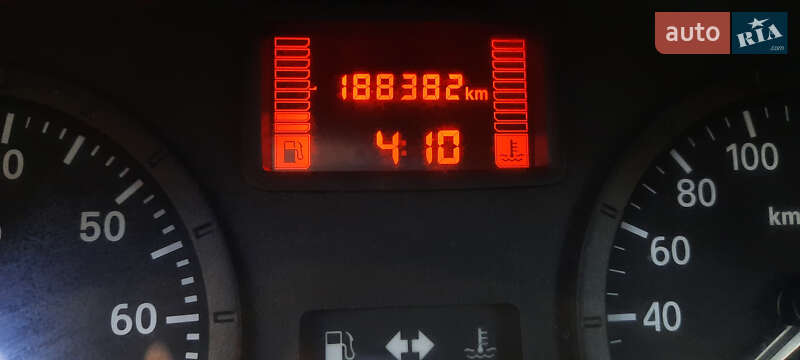 Універсал Dacia Logan MCV 2011 в Немирові