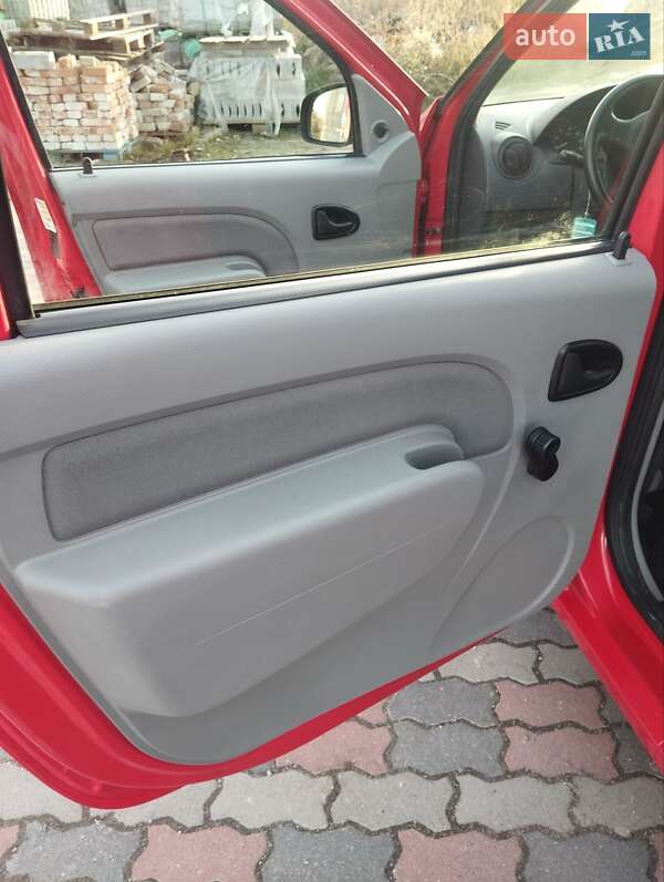 Универсал Dacia Logan MCV 2010 в Львове фото 16 Универсал Dacia Logan MCV 2010 в Львове