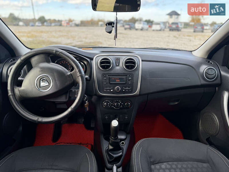 Универсал Dacia Logan MCV 2013 в Новояворовске фото 22 Универсал Dacia Logan MCV 2013 в Новояворовске