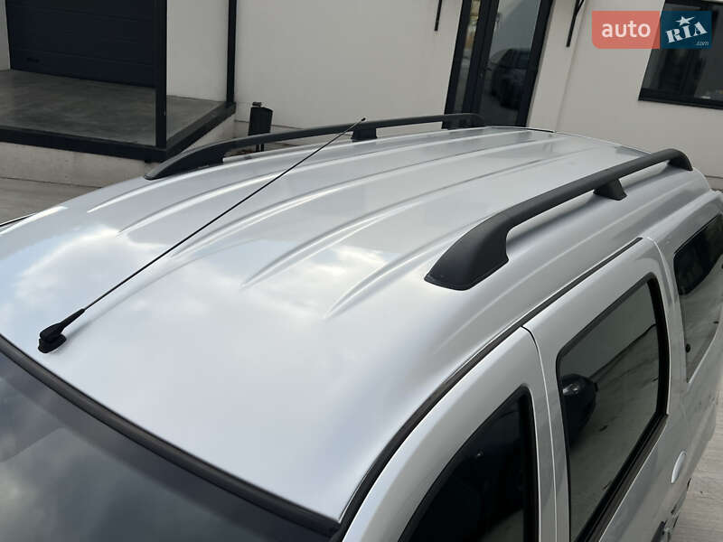 Універсал Dacia Logan MCV 2009 в Луцьку