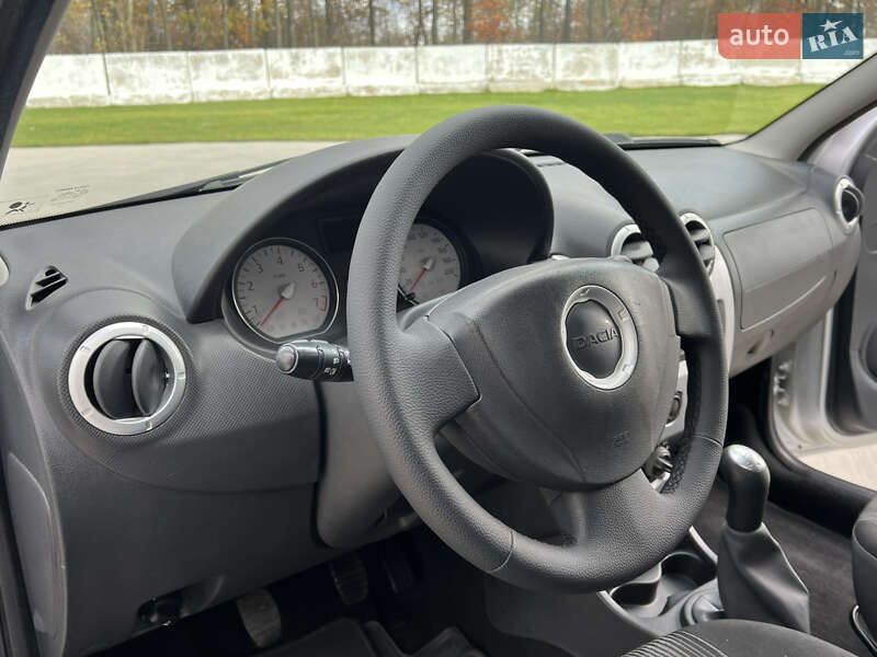 Універсал Dacia Logan MCV 2009 в Луцьку