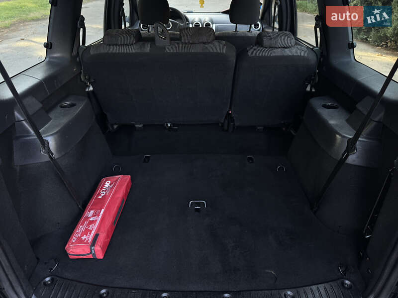 Универсал Dacia Logan MCV 2011 в Умани фото 17 Универсал Dacia Logan MCV 2011 в Умани