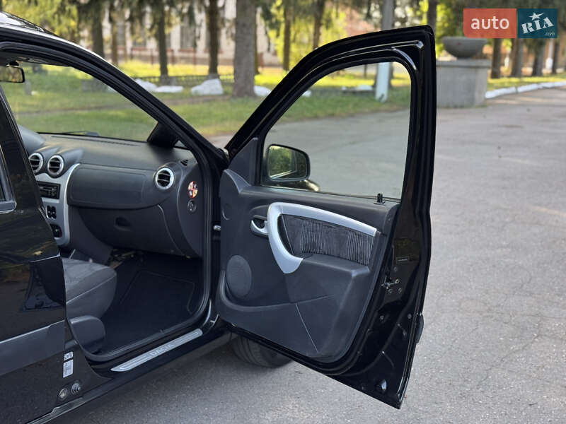 Универсал Dacia Logan MCV 2011 в Умани фото 22 Универсал Dacia Logan MCV 2011 в Умани