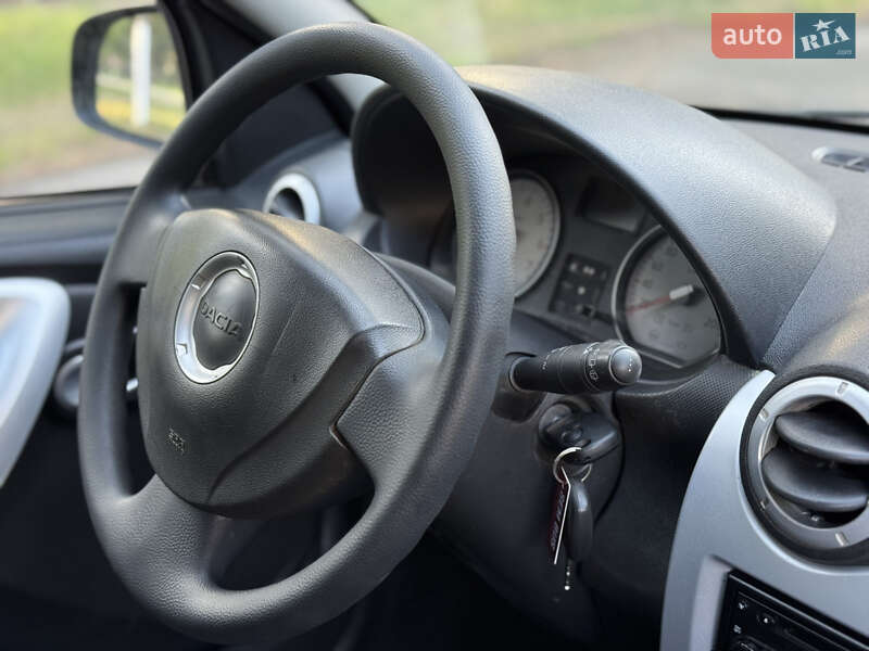 Универсал Dacia Logan MCV 2011 в Умани фото 24 Универсал Dacia Logan MCV 2011 в Умани