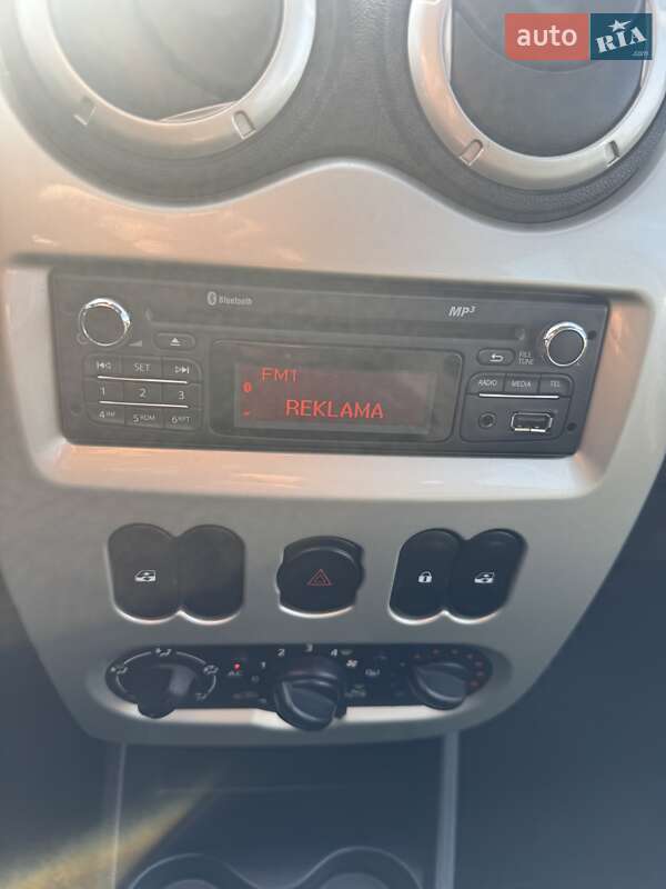 Универсал Dacia Logan MCV 2012 в Ровно фото 41 Универсал Dacia Logan MCV 2012 в Ровно