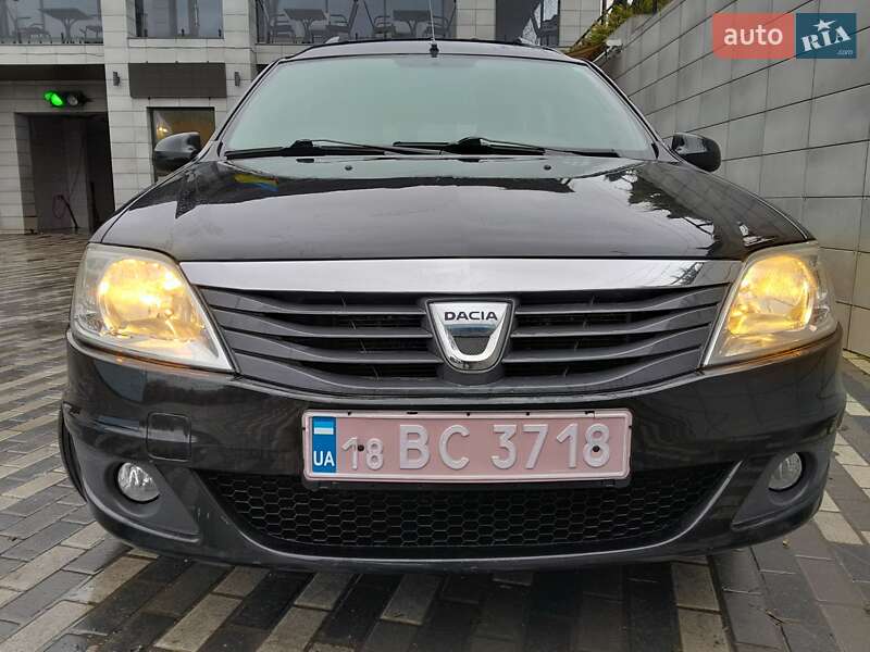 Універсал Dacia Logan MCV 2012 в Красилові
