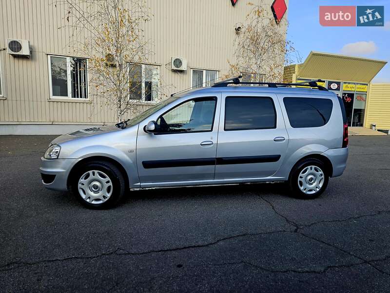 Универсал Dacia Logan MCV 2012 в Полтаве