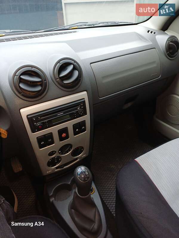 Универсал Dacia Logan MCV 2008 в Коломые фото 13 Универсал Dacia Logan MCV 2008 в Коломые